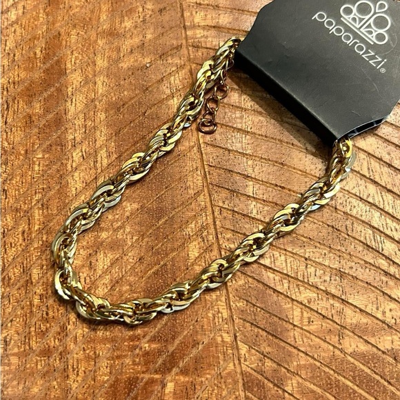 Men’s Unisex Goldtone Chain Bracelet - Picture 1 of 1